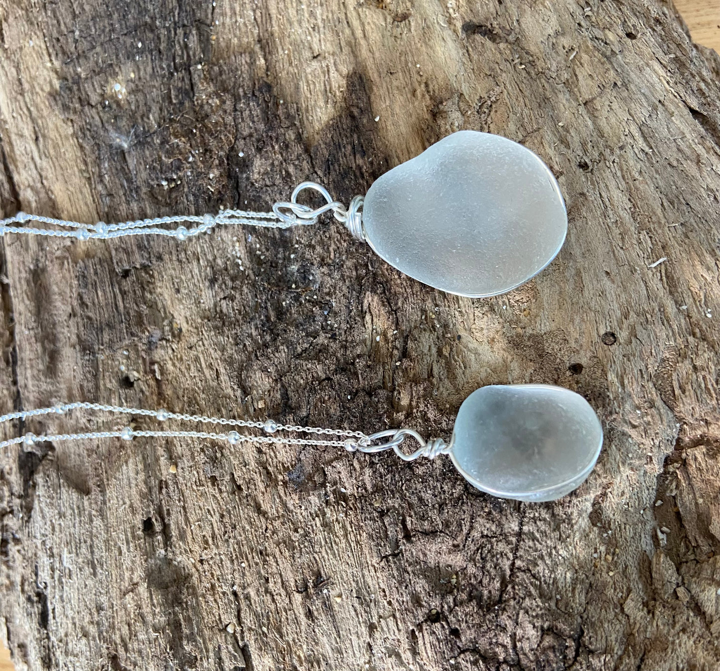 925 Sterling Silver 'outer wrap' pendant on satellite chain